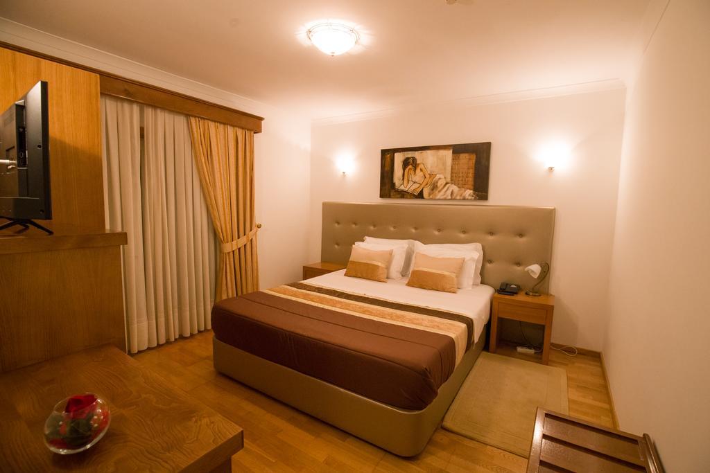 Hotel Estalagem Turismo Bragança Esterno foto